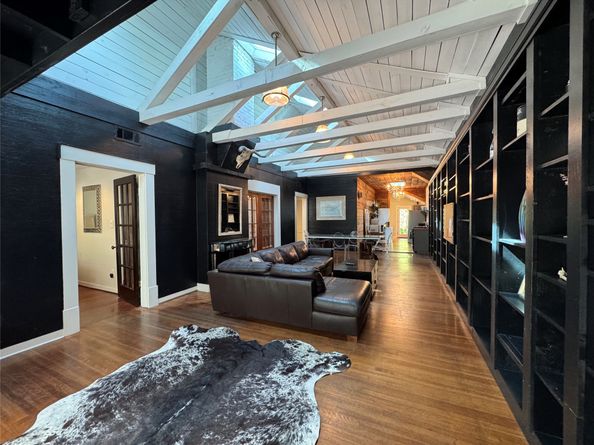 4204 Stanford Street, Houston TX 77006