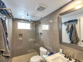 4204 Stanford Street, Houston TX 77006