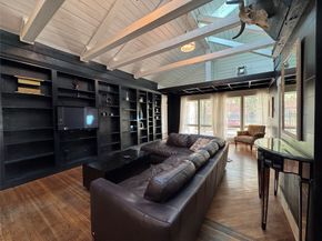 4204 Stanford Street, Houston TX 77006