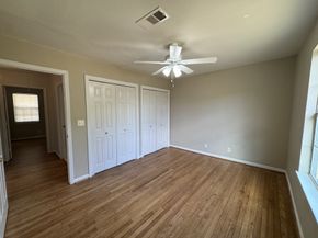 216 Gale Street, Houston TX 77009