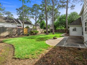 5523 Theall Road, Houston TX 77066