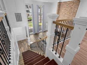 5523 Theall Road, Houston TX 77066