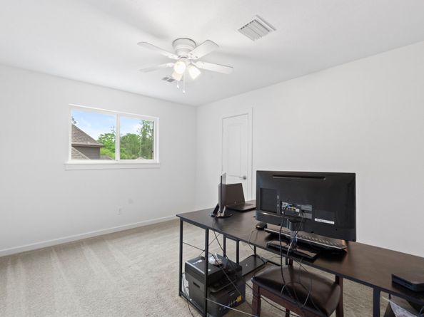 9222 New Forest Road, Spring TX 77379