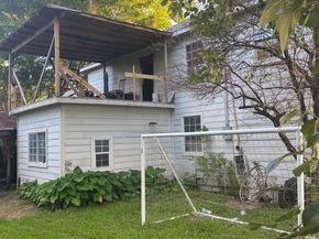 7920 Junius Street, Houston TX 77012