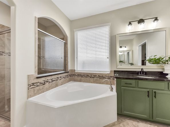 2610 Cedar Path Lane, Conroe TX 77385