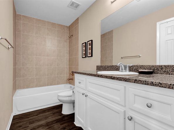5815 Cebra Street, Houston TX 77091