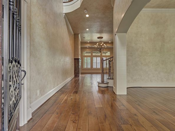 61 Parkgate, Shenandoah TX 77381