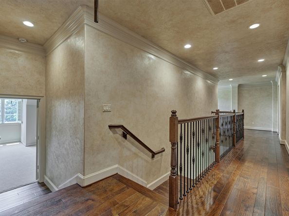 61 Parkgate, Shenandoah TX 77381