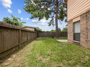 12115 Essenbruk Drive, Houston TX 77066