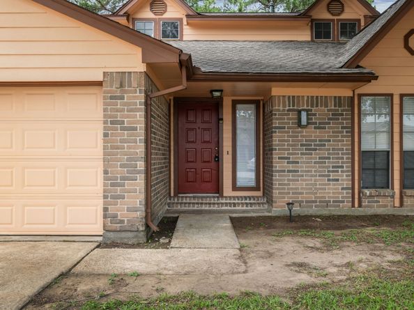 12115 Essenbruk Drive, Houston TX 77066