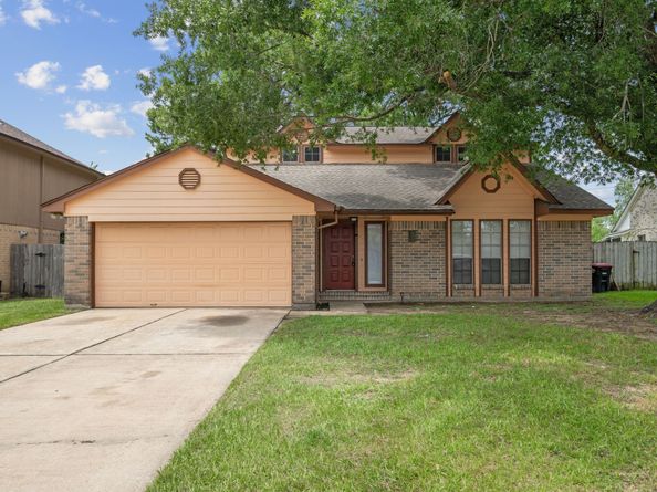 12115 Essenbruk Drive, Houston TX 77066