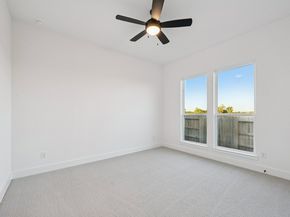 1323 Secret Grove Trail, Tomball TX 77375