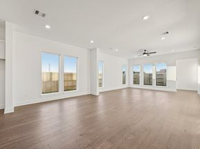 1323 Secret Grove Trail, Tomball TX 77375