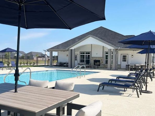 1323 Secret Grove Trail, Tomball TX 77375
