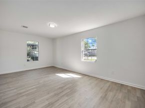 5033 Doolittle Boulevard, Houston TX 77033