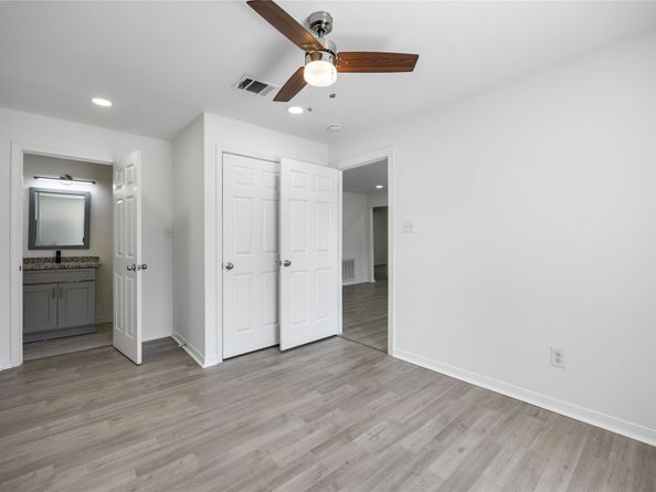 5033 Doolittle Boulevard, Houston TX 77033