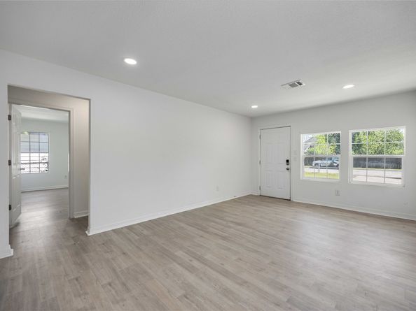 5033 Doolittle Boulevard, Houston TX 77033