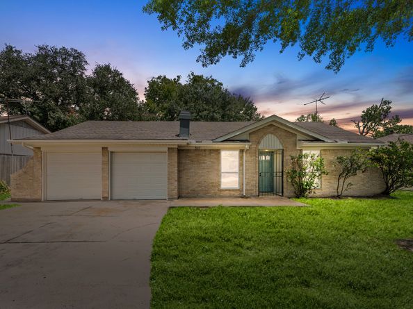 307 Sulky Trail St, Houston TX 77060