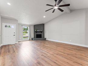 307 Sulky Trail St, Houston TX 77060