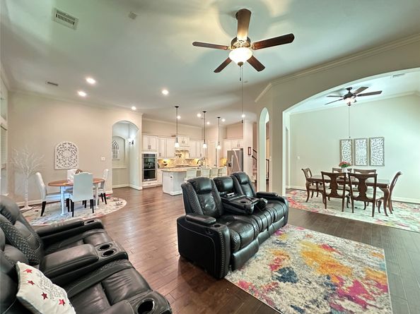 23423 Tavola Rosa Drive, New Caney TX 77357