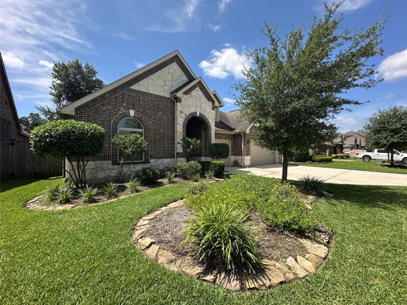 23423 Tavola Rosa Drive, New Caney TX 77357