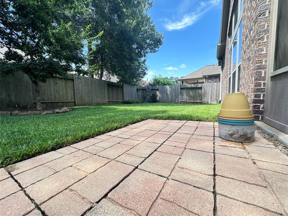 23423 Tavola Rosa Drive, New Caney TX 77357
