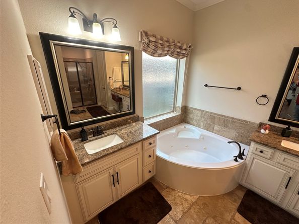 23423 Tavola Rosa Drive, New Caney TX 77357