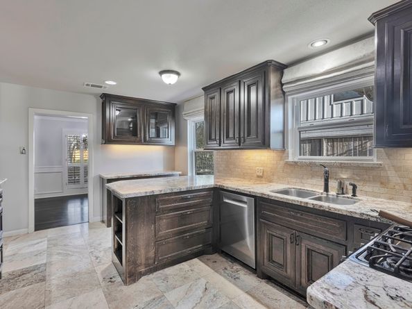 1328 Bingle st Road, Houston TX 77055