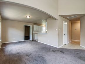 2539 S Camden Parkway, Houston TX 77067