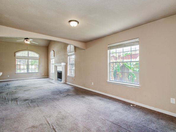 2539 S Camden Parkway, Houston TX 77067