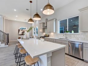 3010 Bell Street, Houston TX 77003