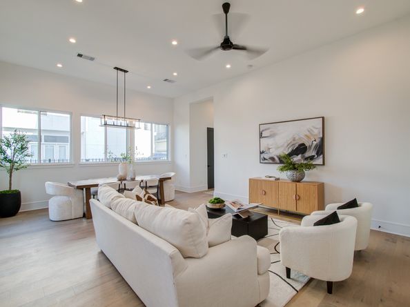 1653 Bingle Road, Houston TX 77055