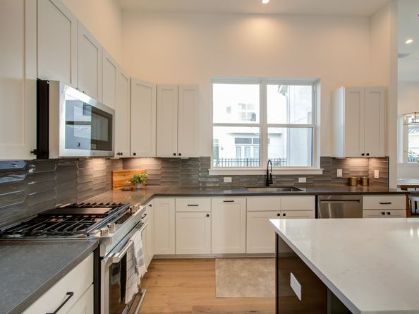 1653 Bingle Road, Houston TX 77055