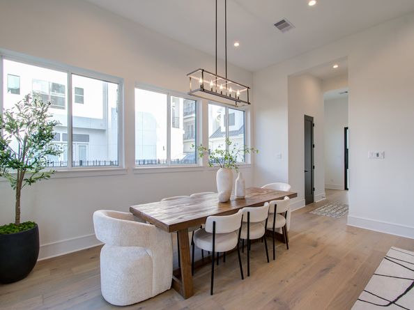 1653 Bingle Road, Houston TX 77055