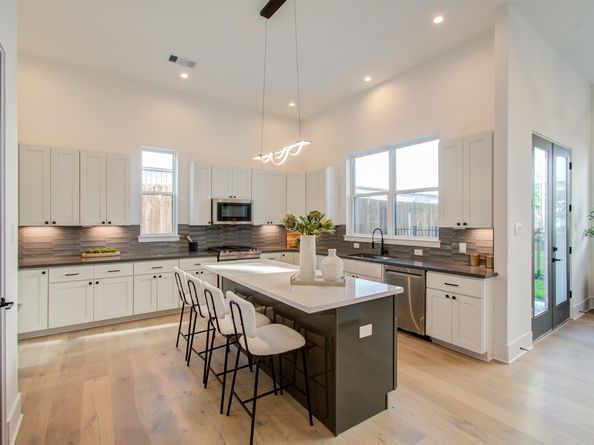 1653 Bingle Road, Houston TX 77055