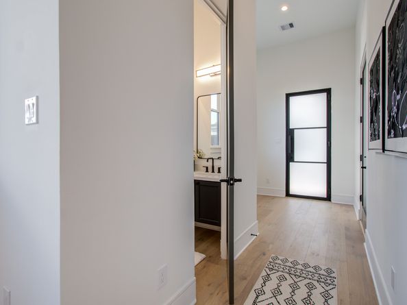 1653 Bingle Road, Houston TX 77055