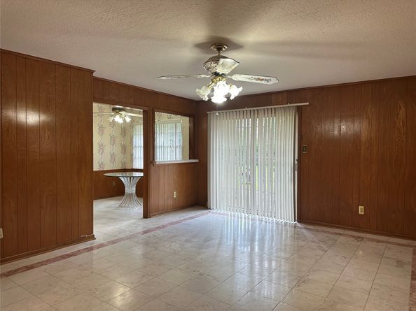 8713 Timberside Drive, Houston TX 77025