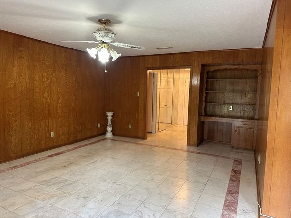 8713 Timberside Drive, Houston TX 77025