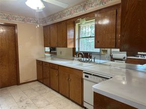 8713 Timberside Drive, Houston TX 77025