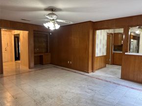 8713 Timberside Drive, Houston TX 77025