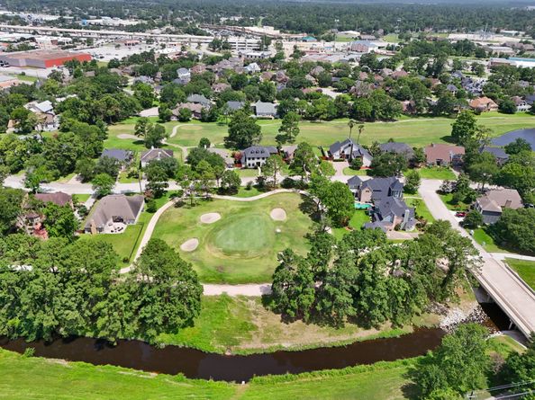 18714 Walden Forest Drive, Humble TX 77346
