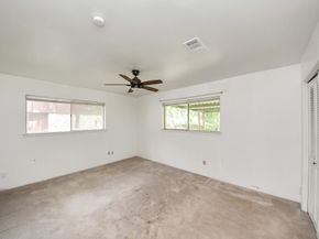 1013 Stevens Avenue, Conroe TX 77301