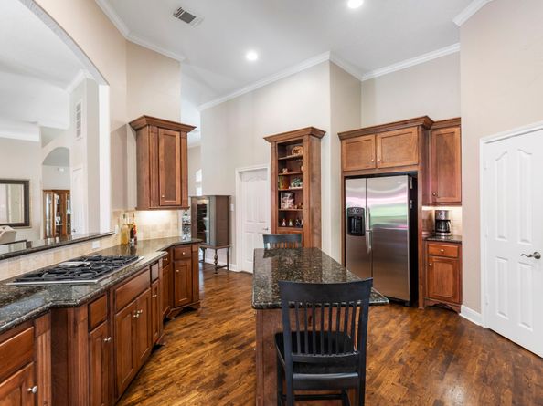3903 Rayford Road, Spring TX 77386