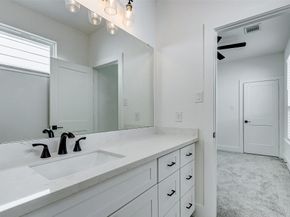 1230 Mcneil Street, Houston TX 77009