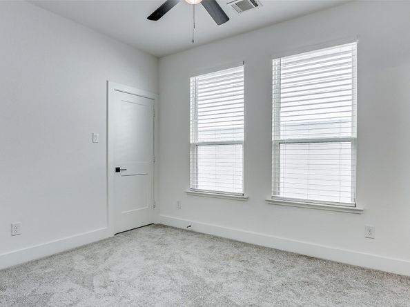1230 Mcneil Street, Houston TX 77009