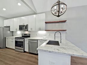 411 E 37th Street, Houston TX 77018