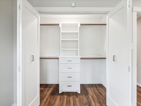 1003 E 14th Street, Houston TX 77009
