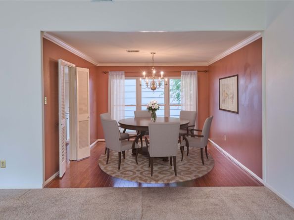 2231 Round Lake Drive, Houston TX 77077