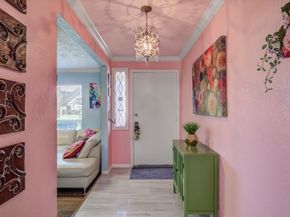 5230 Cripple Creek Court SE, Houston TX 77017