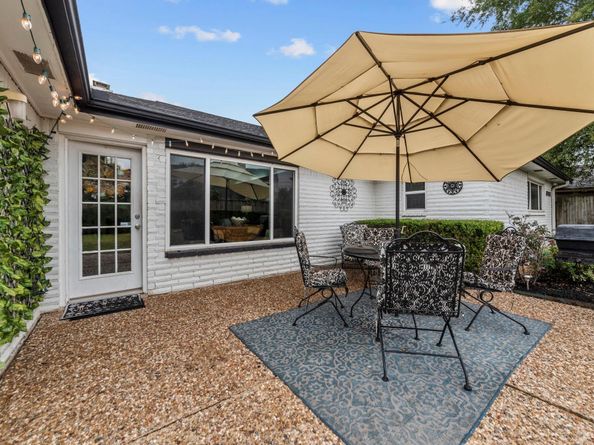 5230 Cripple Creek Court SE, Houston TX 77017